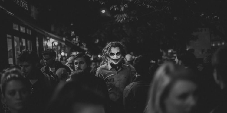 Konstantinos Sofikitis (Grčka) – „Glavni junaci Noći veštica“