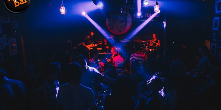 Wurst karaoke/Photo: markosworldofphotography