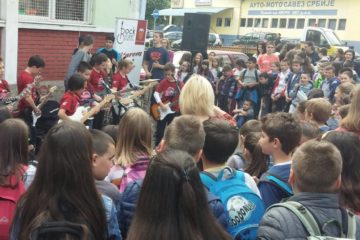 Gitarom kroz škole/Photo: Rok Planeta, Dragan Paunović