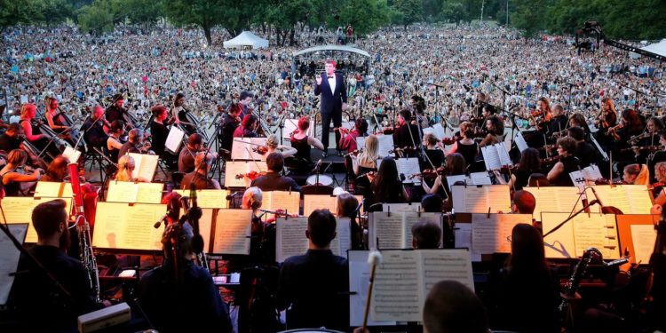 Beogradska filharmonija, koncert na otvorenom/ Photo: Facebook @bgfilharmonija