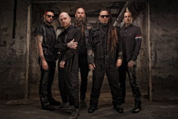 Five Finger Death Punch/ Photo: Promo