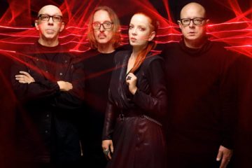 Garbage/Photo: facebook@GarbageOfficial
