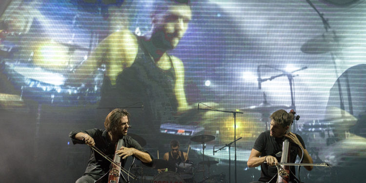 2CELLOS/ Photo: AleX
