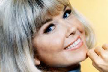 Doris Dej/Photo: facebook@sunnydorisday