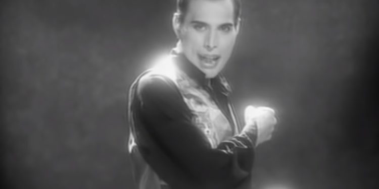 Queen/Photo: YouTube printscreen
