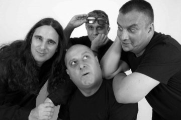 Love Hunters/ Photo: Promo (Garaža)