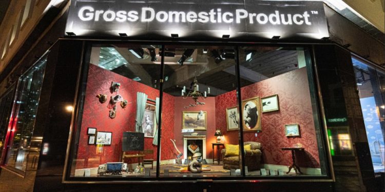 Gross Domestic Product, promo