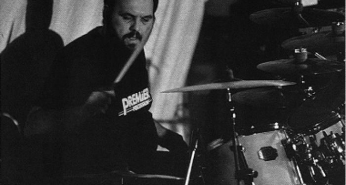 Abdrej Pintarič/Photo: Mišo Hochstaetter, izvor: album Lačni Franz "Petnajstletnica v živo"1995.