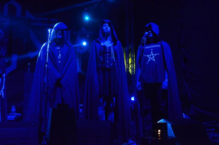 TAČNO U PONOĆ, NA HALLOWEEN… Novo izdanje Tmina Recordsa: Armageddon&V.I.T.R.I.O.L.  – “Witches & Fairies – Live & Unplugged”