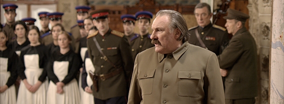 Žerar Marsel Depardije u ulozi Josifa Visarionoviča Staljina