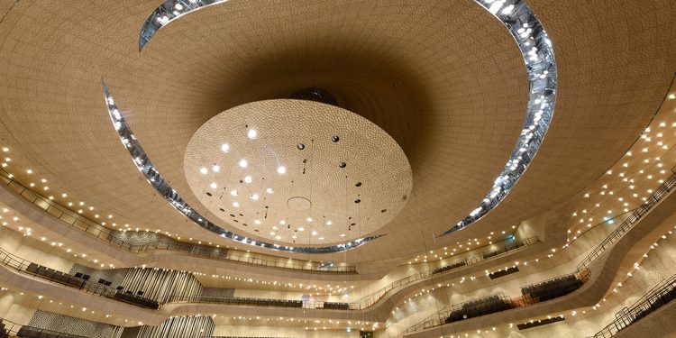 Hamburg : Baustelle Elbphilharmonie . Probe , Probenpremiere in Gro§en Saal , NDR Elbphilharmonie - Orcherster