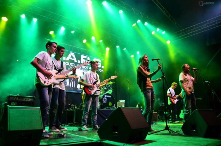 “Sweet 16″… Rok Paneta i mladi gitarista Aleksa Danić specijalni gosti Live Show programa u nedelju u Merkatoru