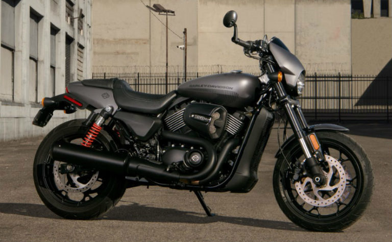 GLAVNA FACA U GRADU: Harley-Davidson predstavio novi model – Street Rod!