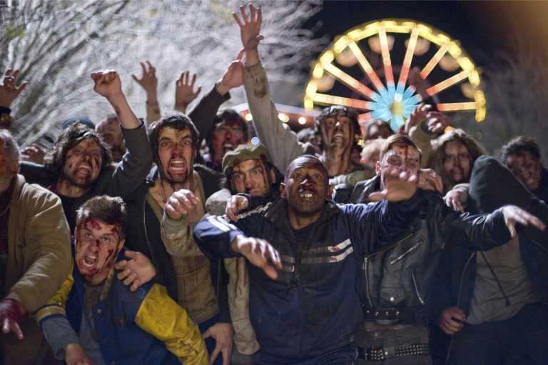 Producenti očajni… Kako Emu Stoun iz bajke “La La Land” vratiti u mali “Zombieland”?