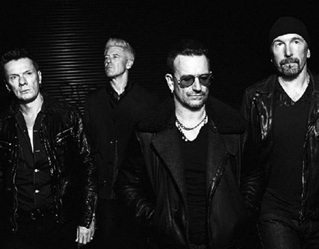 “Zvezdana” verzija čuvenog hita U2, poruka o brutalnom buđenju iz “američkog sna”…