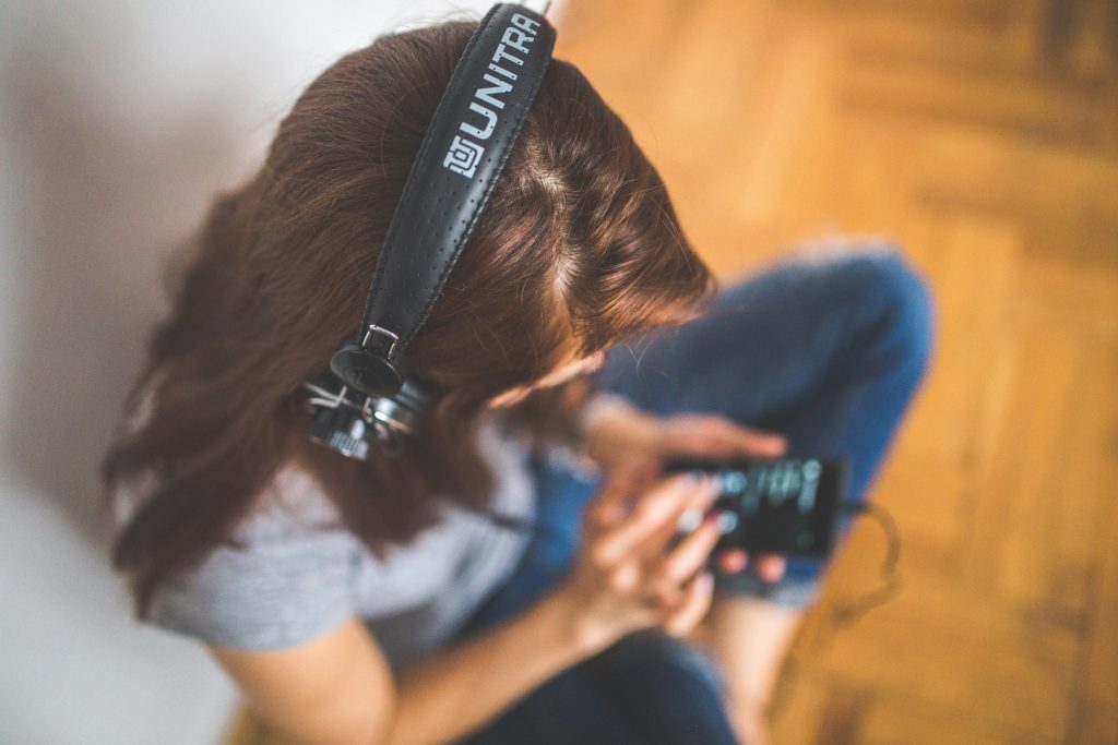 Muzika, slušanje muzike/Photo. Pixabay