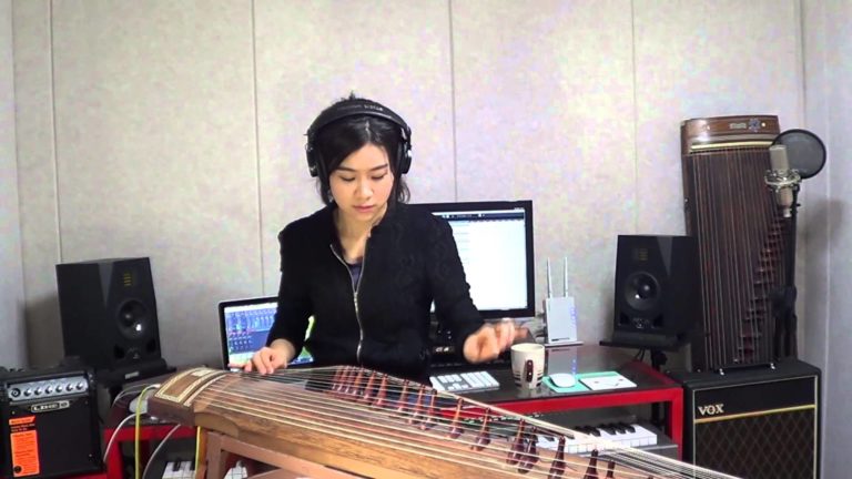 OVAKVE ROK OBRADE JOŠ NISTE ČULI… Muzičarka iz Južne Koreje ih svira na instrumentu koji je star vekovima