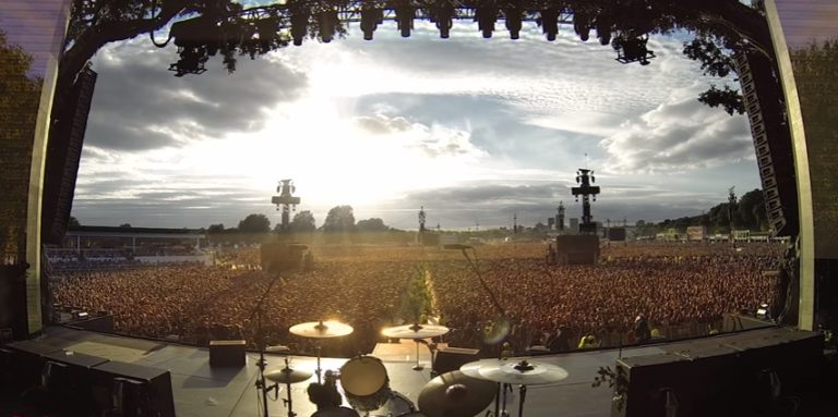 Kad 65.000 fanova peva “Bohemian Rhapsody” onda to zvuči…