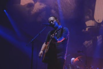 Radiohead/Photo; YouTube printscreen