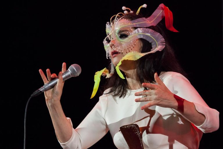 E to se zove dobro se prodati… Björk komponovala muziku za predvorje jednog njujorškog hotela