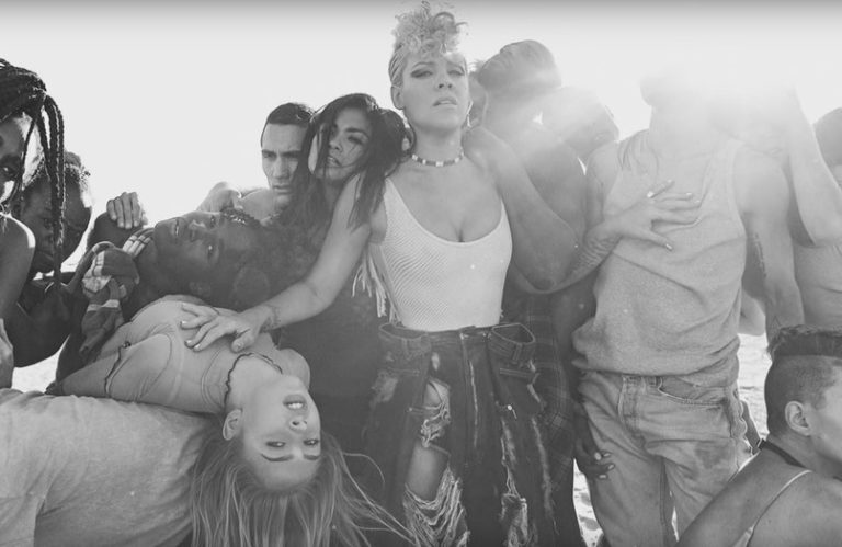 KOOOOONAČNO… Singlom “What About Us” Pink najavljuje novi album