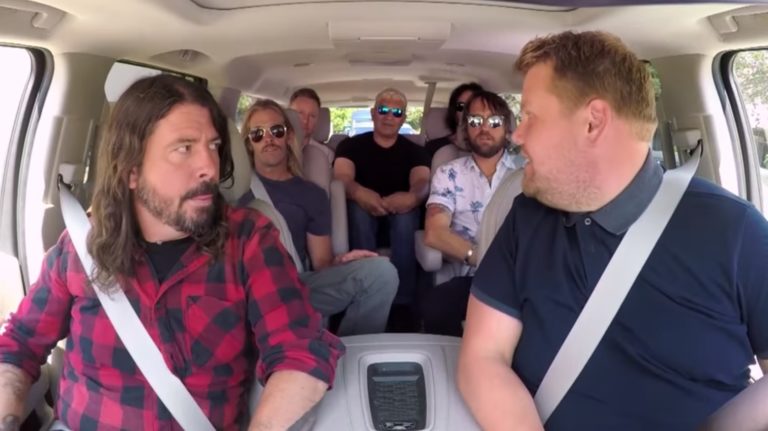Da vam ulepša dan… Carpool Karaoke s Foo Fightersima
