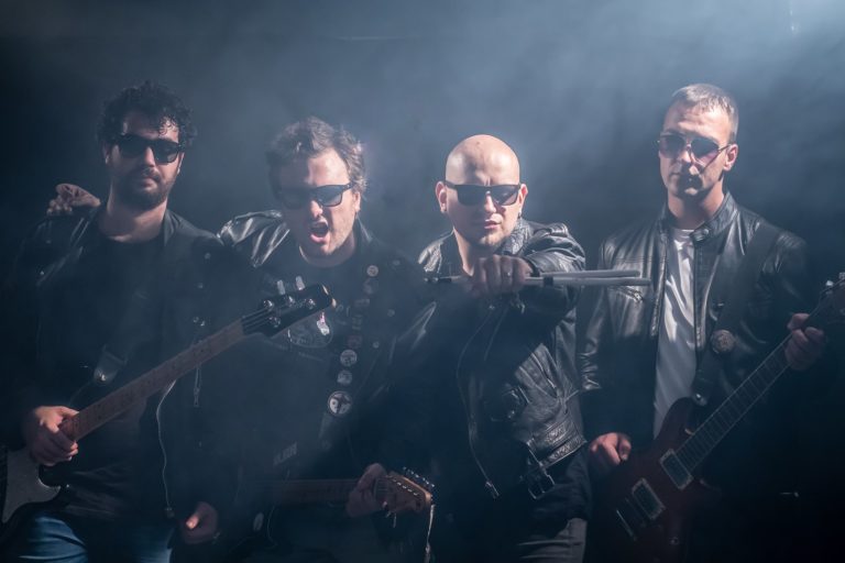 Prvi singl, prvi spot… “Novi Kult” beogradskih rok alternativaca NAVY ne obećava