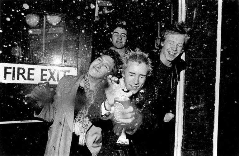 Anarachy in The Band… Članovi Sex Pistolsa se međusobno tuže zbog raspodele zarade od tantijema