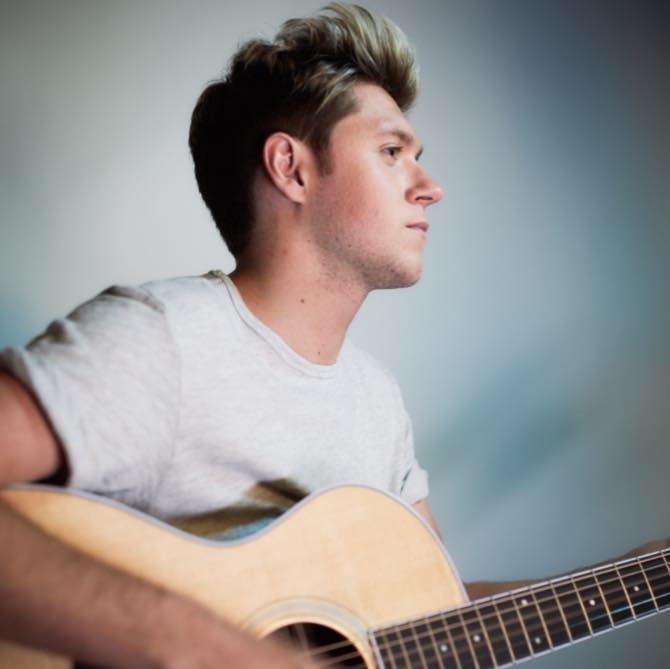 Još jedan član One Directiona promenio pravac… Najl Horan objavio debi album “Flicker”