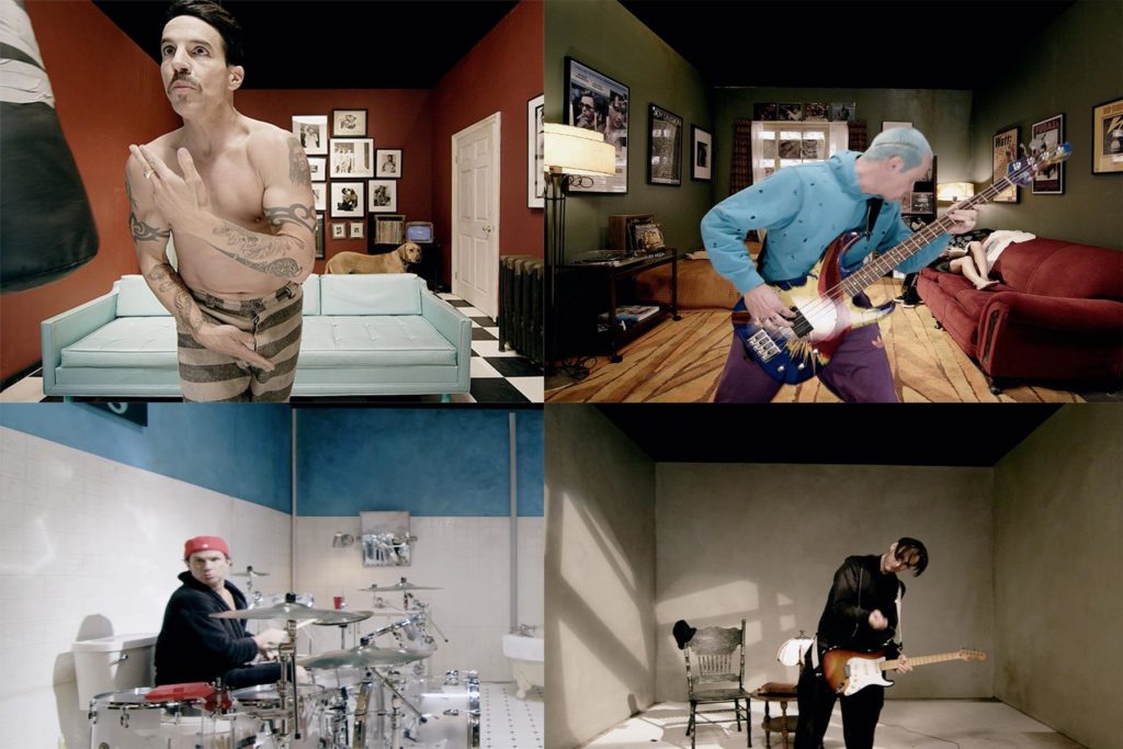 Red Hot Chili Peppers/facebook@ChiliPeppers/Photo by Sebastian Gabriel Segovia.