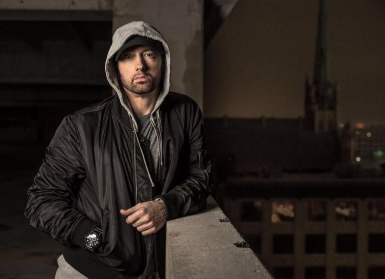 POGLED JEDNOG MARŠALA IZ DETROITA… Reper Eminem sprema dokumentarac “na ivici” virtualne realnosti