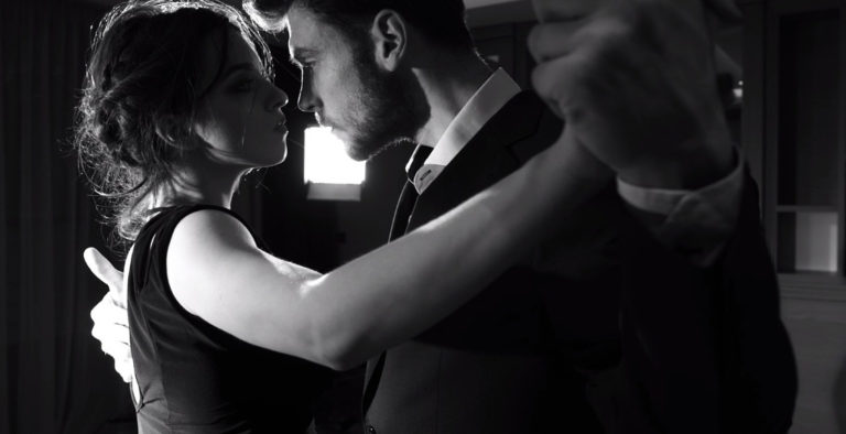 Branislav Trifunović i Tamara Aleksić plešu tango u novom spotu benda NØ HAY BANDA