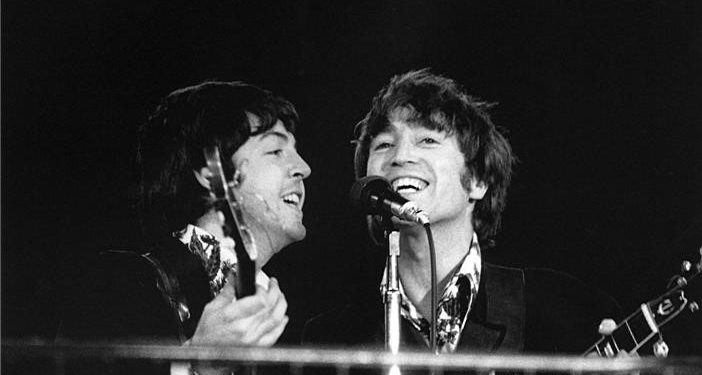 Džon Lenon i Pol Makartni/Photo: JIM MARSHALL PHOTOGRAPHY LLC, 1966