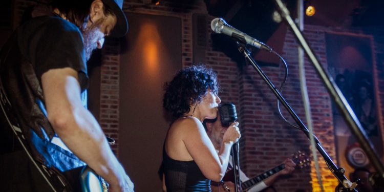 Di Luna Blues Band/ Photo: Promo (Soul Society)