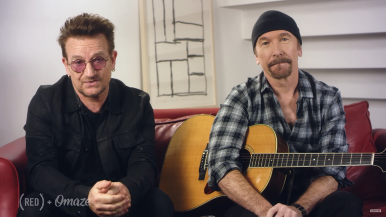 OBIČNI MOMCI IZ DABLINA… Bono i Edž poklonili svirku beskućnicima u svom rodnom gradu
