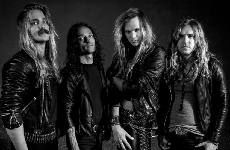 Ono kad švedski heavy speed metal bend svira Divlje Jagode… Enforcer obradili “Let na drugi svijet”