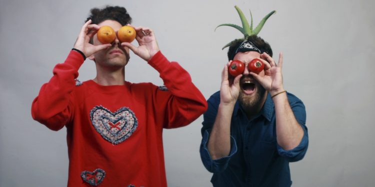 Red Axes/ Photo: Iztik Mor