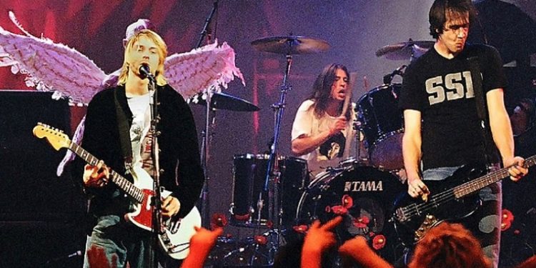 Nirvana na koncertu "Live and Loud"/Photo: Wikipedia