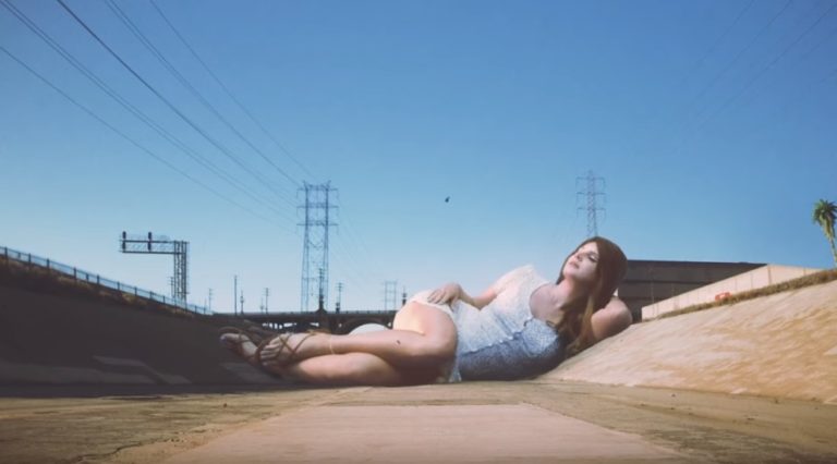 Dobrodošao “Norman Fucking Rockwell!”… Lana Del Rej konačno objavila novi album