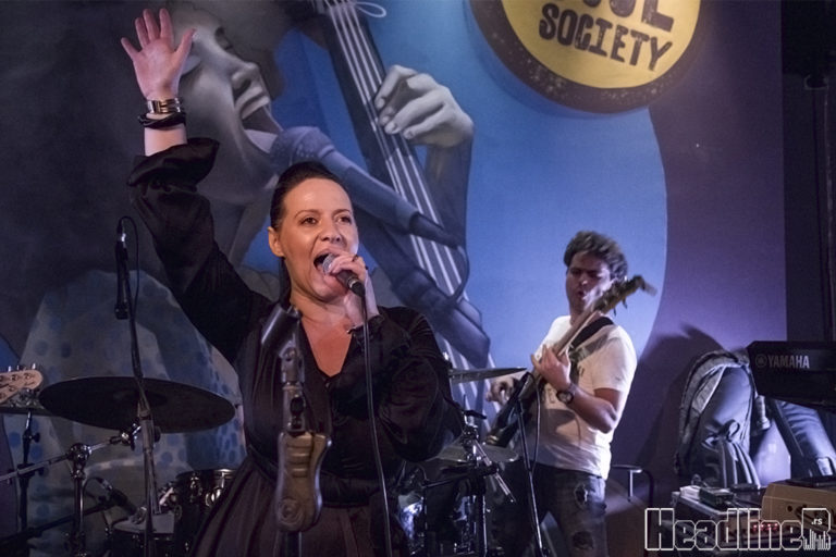 Ksenija Kuljača pokazala “Snagu” u klubu Soul Society, u sjajnoj svirci uživao i basista Faith No More
