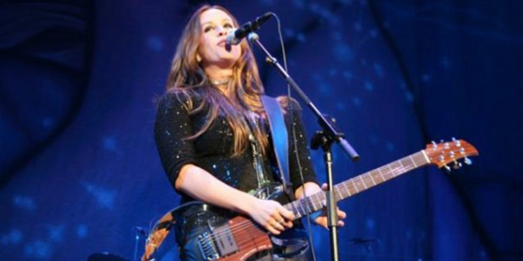 Alanis Moriset/Photo: facebook@alanismorissette