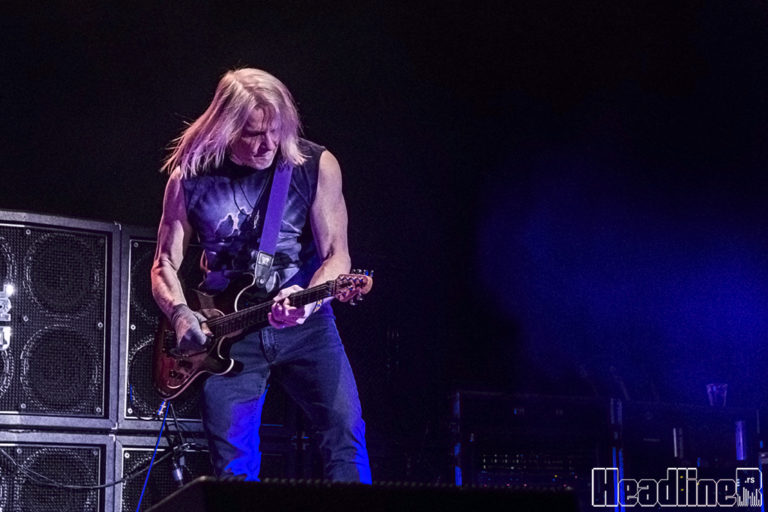 Gitarista benda Deep Purple Stiv Mors saopštio da se privremeno povlači s turneje…
