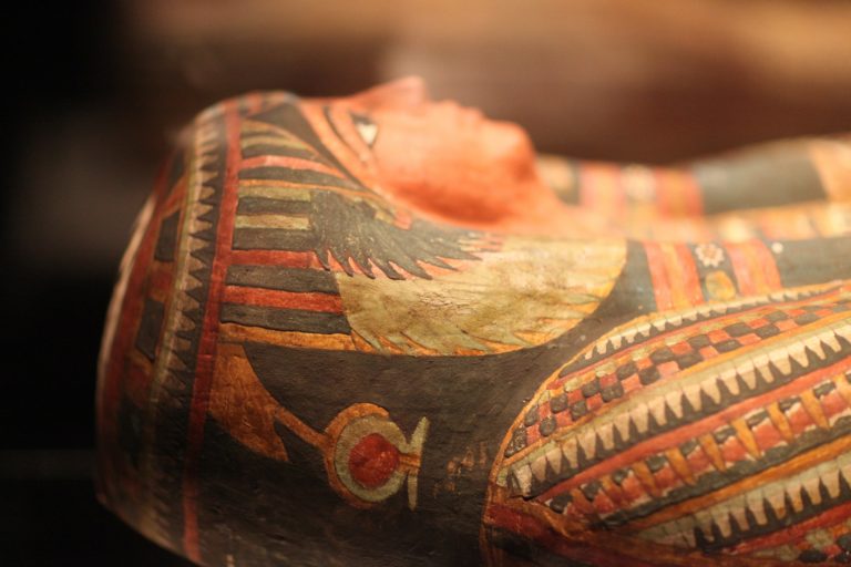Verovali ili ne… Naučnici rekreirali glasne žice mumije stare 3.000 godina, evo kako zvuči glas egipatskog sveštenika Nesjamuna