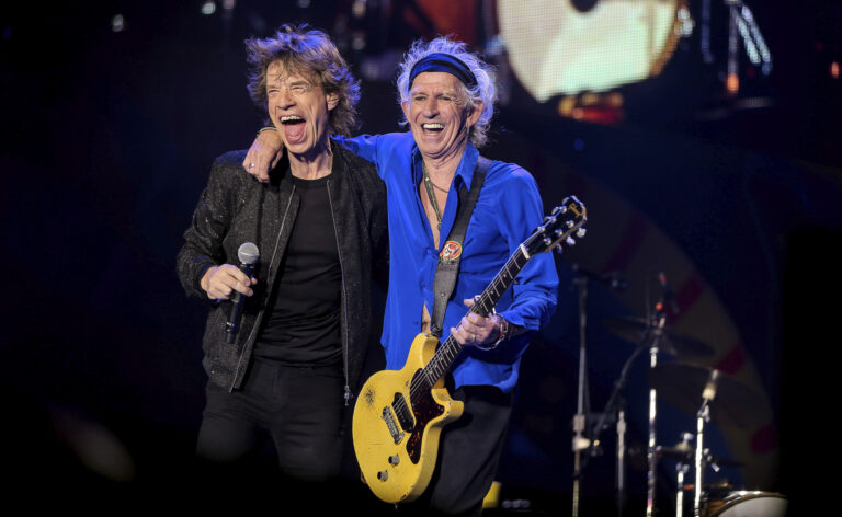 Nema stajanja, nema čekanja, kotrljati se mora… Rolling Stones posle smrti Čarlija Votsa nastavljaju turneju po planu