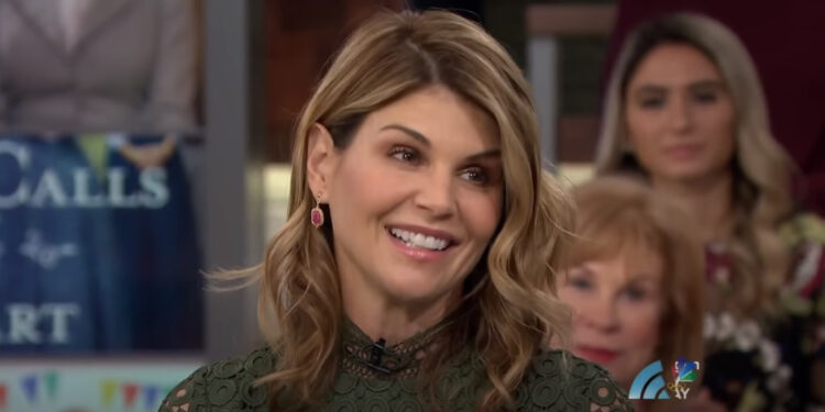 Lori Laflin /Photo: YouTube printscreen