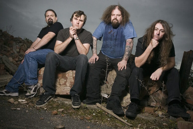 Grindcore pioniri se vraćaju u akciju… Napalm Death objavljuju novi album u septembru