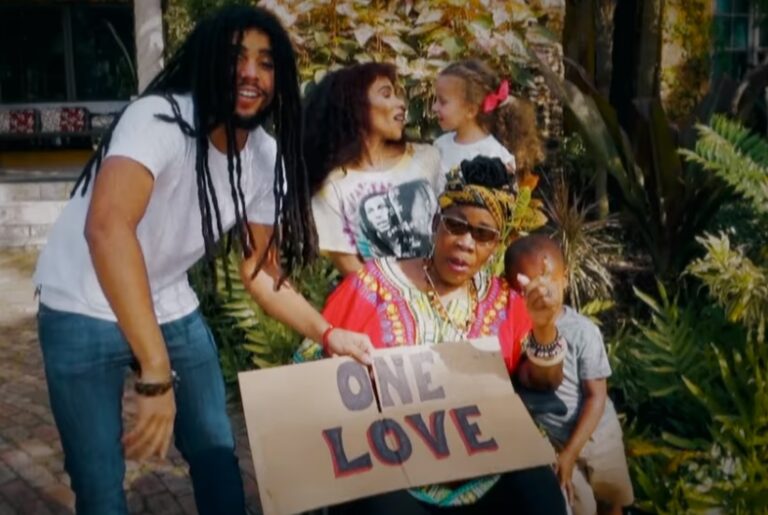 Evo kako zvuči remiks legendarne “One Love” koji je snimila porodica Boba Marlija…
