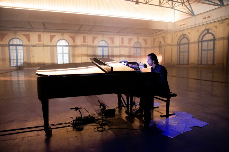 “Idiot Prayer: Nick Cave Alone at Alexandra Palace” otvara ovogodišnje izdanje filmskog festivala Slobodna zona