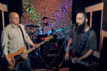Consecration/ Photo: youtube.com printscreen
