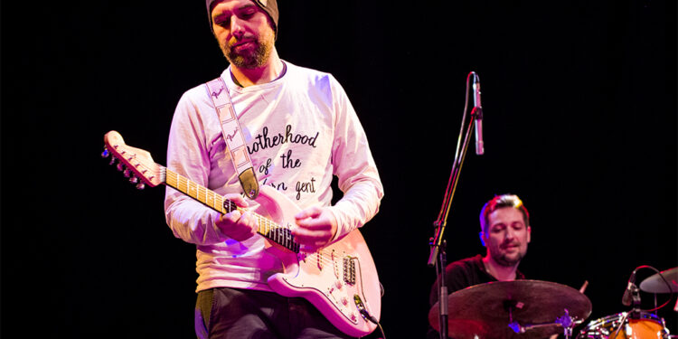 Iva Ikon &band (Dom omladine Beograda)/ Photo: AleX